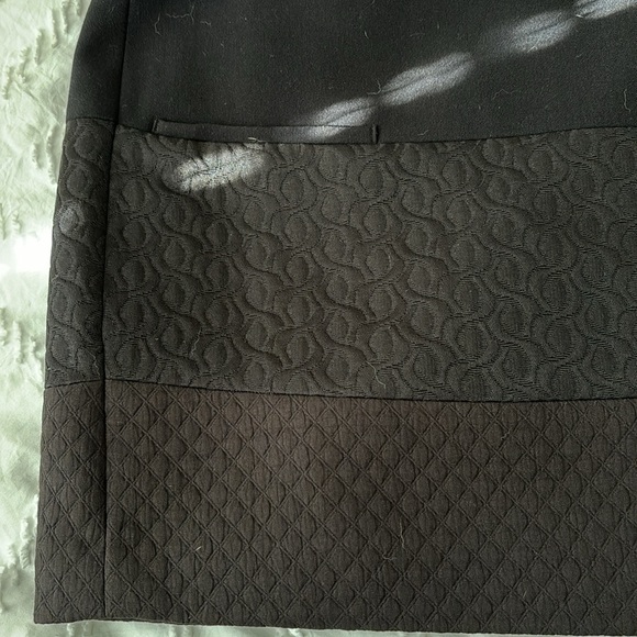 Cabi, Black Mini Skirt - Picture 2 of 3